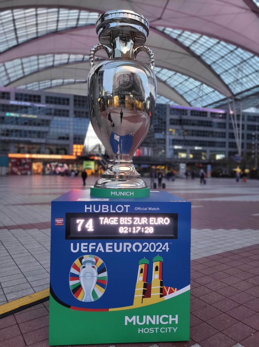 the euro 2024 trophy