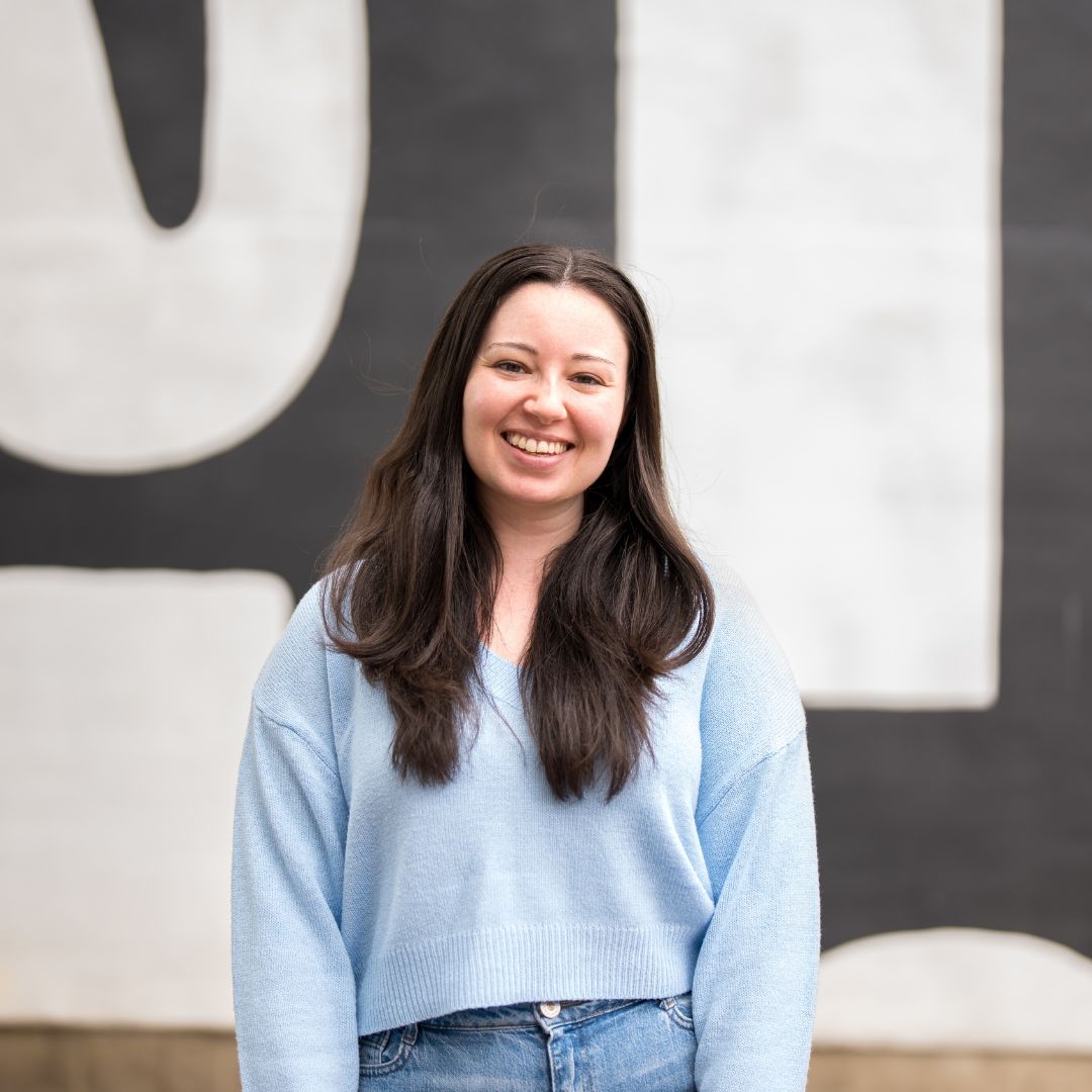 Headshot of lauren halligan, senior comms exec at the wonder agency