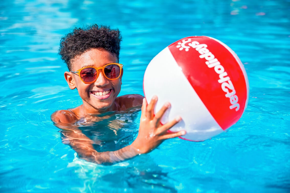 jet2holidays-app-tracking-and-reporting-case-study